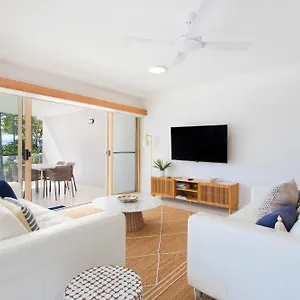 Offshore Noosa Апарт-отель